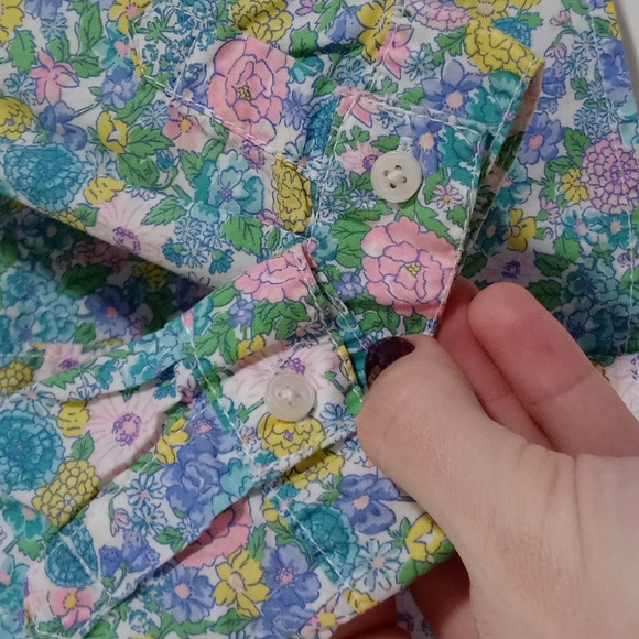 💐Carter's💐 - Multicolor Floral Poplin Button Down Top - Picture 6 of 11